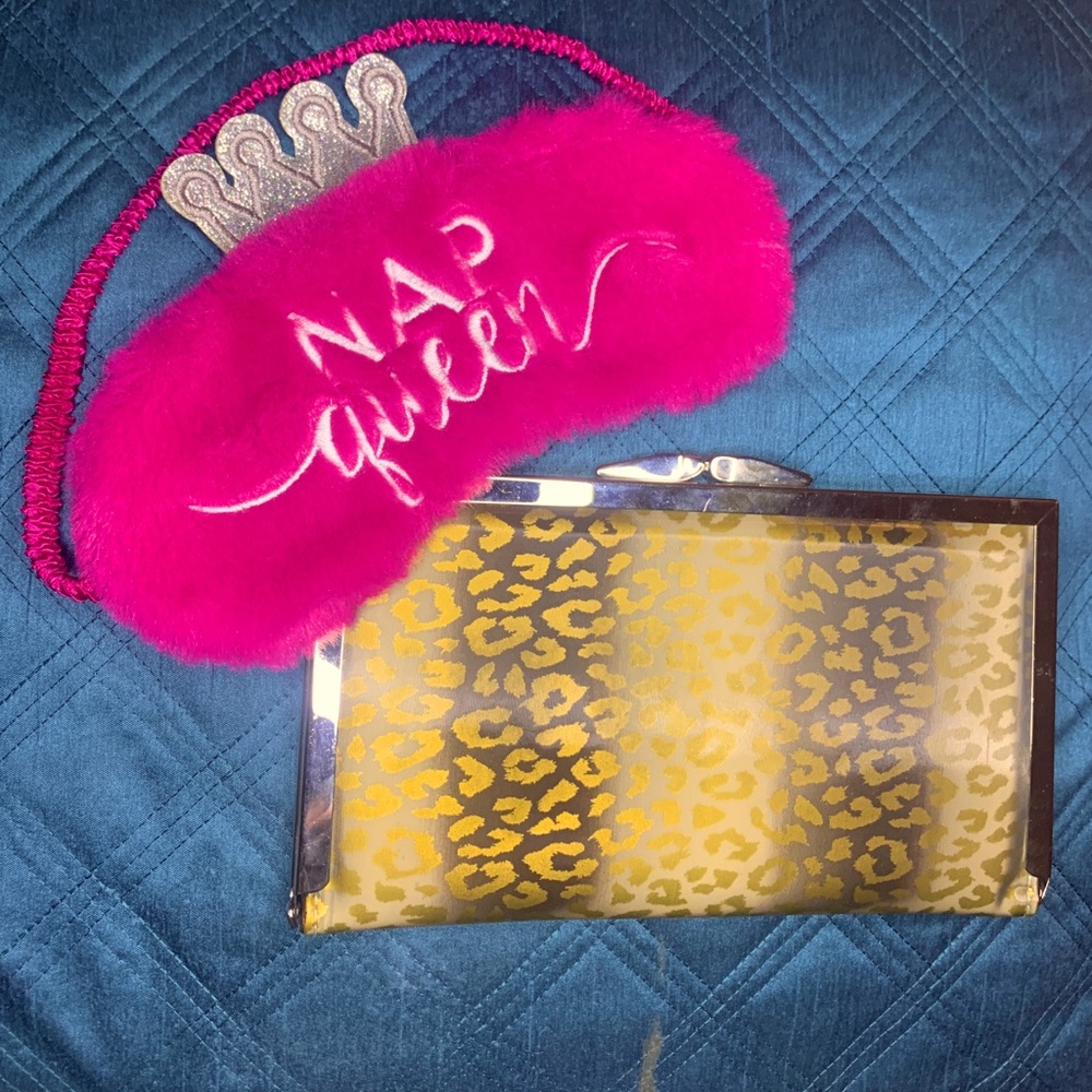 Clutch or wallet